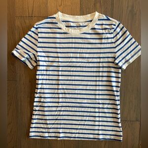 GAP Women’s Organic Cotton Vintage Soft Blue and White Striped Tee Sz XS NEW
